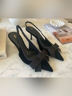 ZARA Black Pointed Slingback Heels with Bow